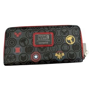 Rare marvel avengers loungefly wristlet wallet